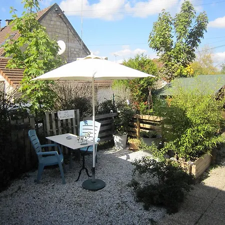 2 Zen Detente Bed & Breakfast 2*